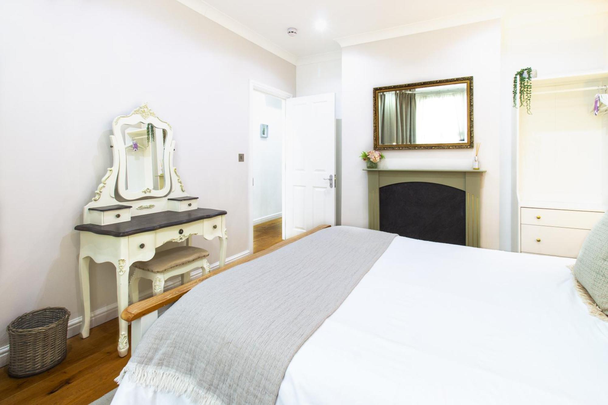 Spacious 4Br House, 2 En Suites With Garden & On-Site Parking Maidstone Exterior foto